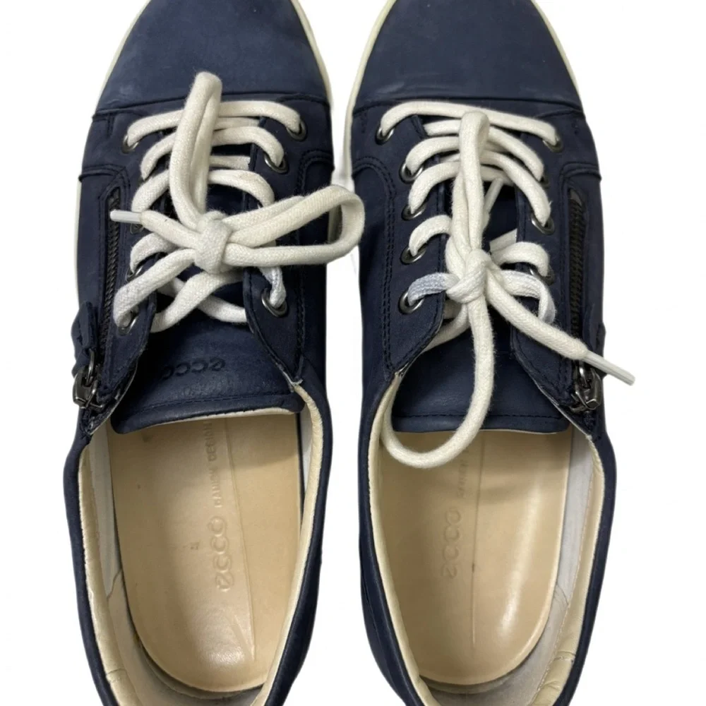 ECCO Women’s Soft 7 Lace-Up Sneakers Navy Size 9/9.5 Great Condition - Picture 4 of 8